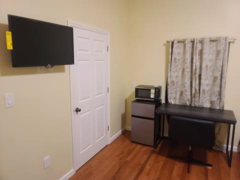 Room, 2 Double Beds | Free WiFi