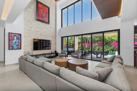 Villa (5 Bedrooms) | Interior