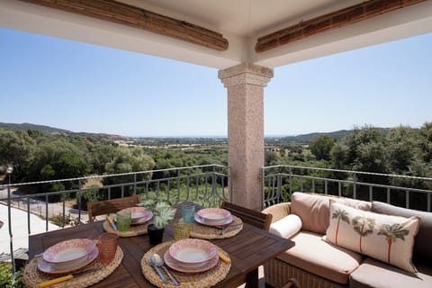 Apartment, 2 Bedrooms | Terrace/patio