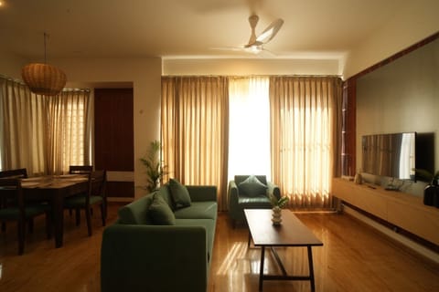 Apartment, 2 Bedrooms, Balcony | Living area