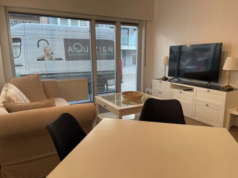 Apartment | Living room