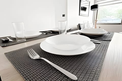 Apartment | Dining