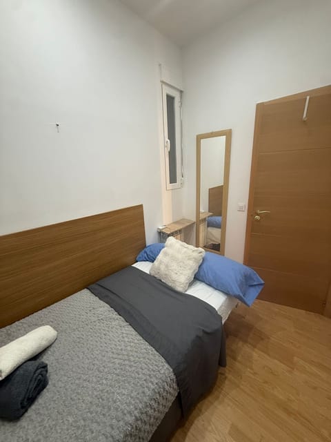 Basic Room | Free WiFi, bed sheets