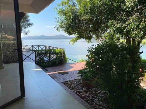 House, 5 Bedrooms, Accessible, Balcony | Garden