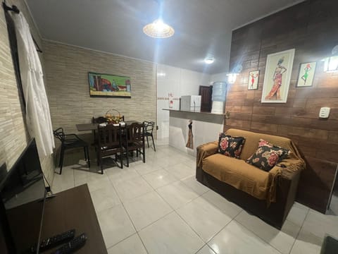 Family Apartment | Desk, iron/ironing board, free WiFi