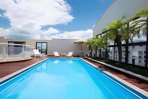 Apartment | Pool | Outdoor pool, pool umbrellas, sun loungers