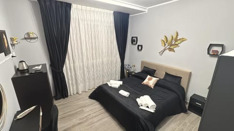 Basic Double Room, City View | Desk, WiFi (free)