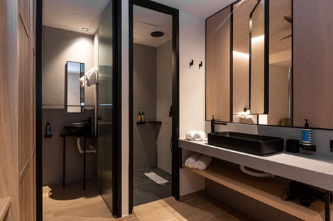 Shower, rainfall showerhead, designer toiletries, hair dryer