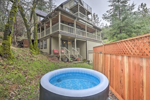 Apartment (2 Bedrooms) | Front of property