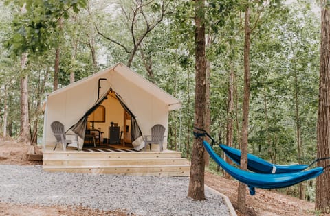Deluxe Tent, Park View | Property grounds