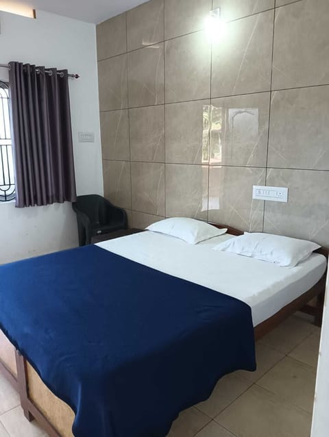2 Bed Room