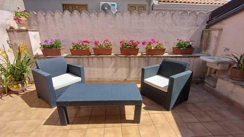 Senior Double Room | Terrace/patio