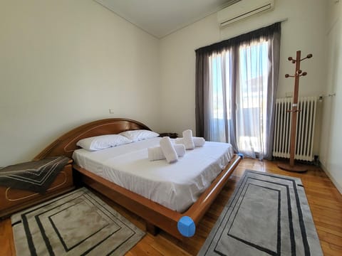 Apartment, Balcony, City View | WiFi (free)