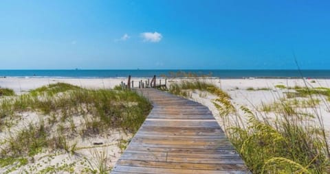 House, 3 Bedrooms, Smoking, Balcony | Beach