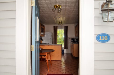 Suite 116 | Living area | LCD TV