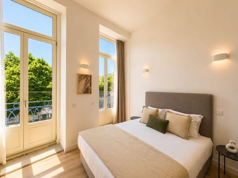 City Studio | Travel crib, WiFi (free), bed sheets