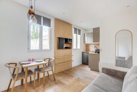 Apartment | Living area