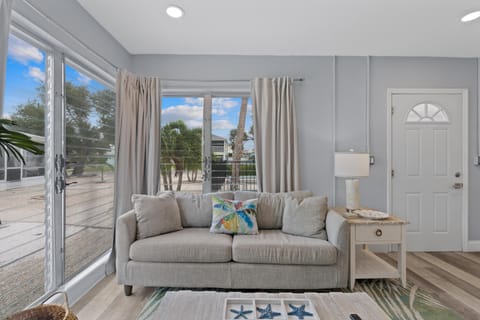 House, Multiple Beds (Dune Your Thing B) | Living area