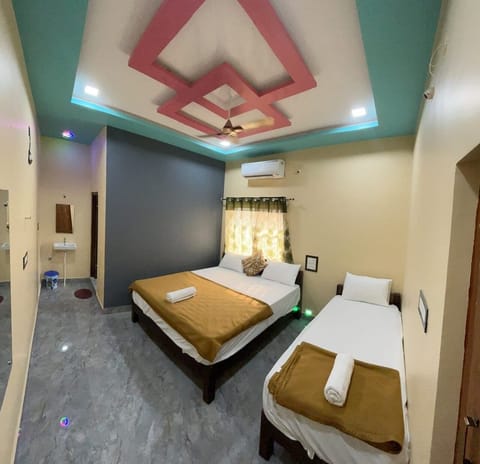 Comfort Duplex, Balcony | Laptop workspace, iron/ironing board, free WiFi