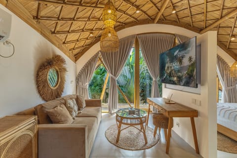 Deluxe Villa, 3 Bedrooms, Pool View | Living area