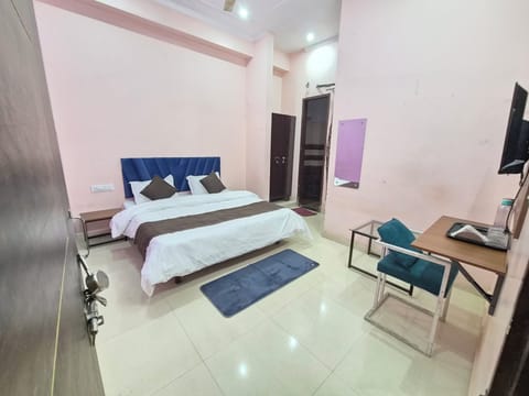 Deluxe Room | Free WiFi
