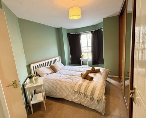 Apartment, 3 Bedrooms, Smoking, Fireplace | 3 bedrooms