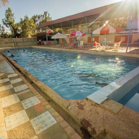 3 outdoor pools