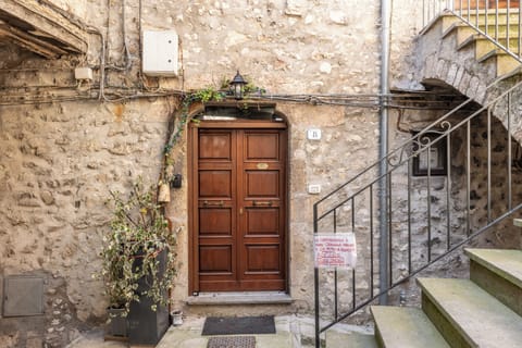 Apartment | Exterior detail