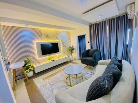 Deluxe Apartment | Living area