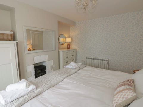 3 bedrooms, WiFi (free), individually decorated, individually furnished