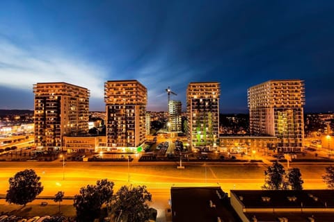 Studio Suite, Balcony | Exterior