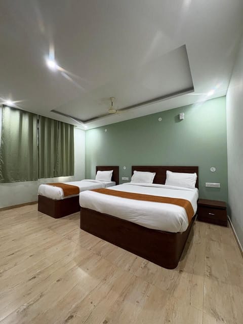 Standard Triple Room | Free WiFi