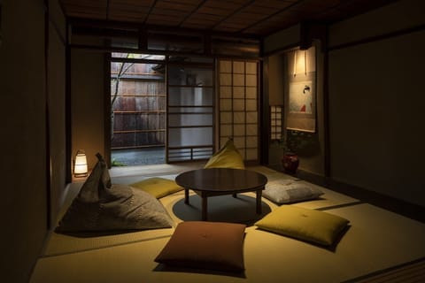 Traditional House, 3 Bedrooms, Non Smoking, Garden View | Living area | Flat-screen TV