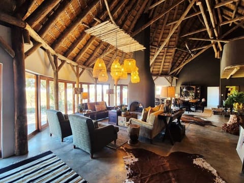 Villa | Living area