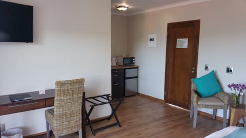 Suite (Buffalo ) | Television