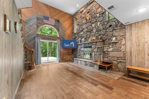 House, 6 Bedrooms | Interior