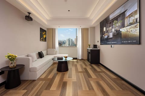 Premier Suite, City View | View from room