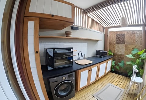Basic Apartment | Interior