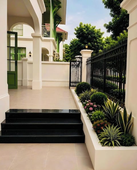 Luxury Villa, Multiple Bedrooms, City View | Exterior detail