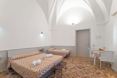 Family Apartment, 6 Bedrooms, Microwave (Casa Miggiano 6 BR Apartment in Town) | 6 bedrooms