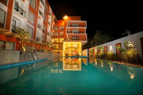 Outdoor pool