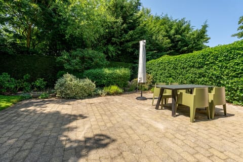 Bungalow | Garden