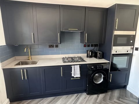 Fridge, microwave, oven