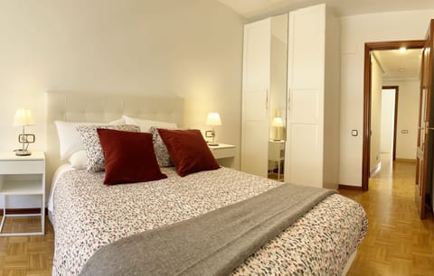 Family Apartment, City View | Blackout drapes, iron/ironing board, WiFi (free)