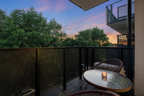 Comfort Studio, Balcony | Property grounds