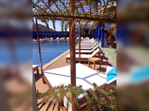 Seasonal outdoor pool