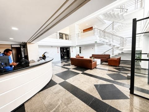 Apartment | Lobby