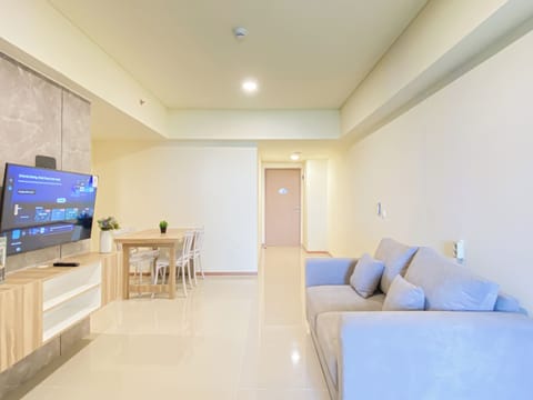 Standard Apartment | Living room