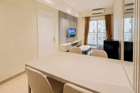 Standard Apartment | Dining room