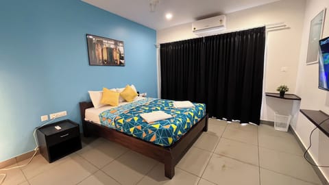 Deluxe Room, Balcony, Sea View | WiFi (free)